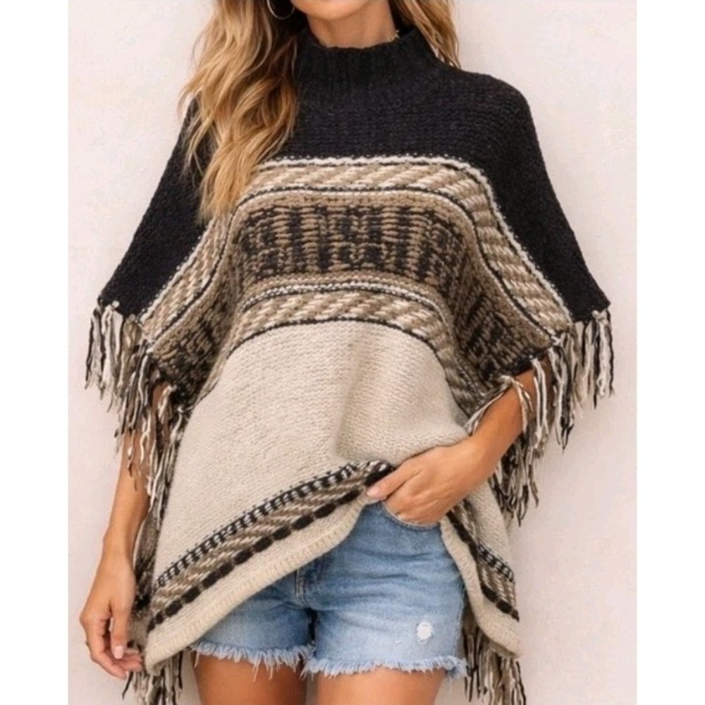 Free People Labyrinth Tribal Fringe Poncho XS/S Wool Angora Blend Boho Oversized